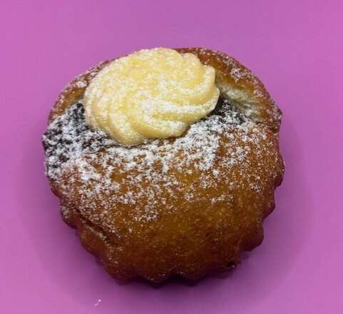 2 Rum rozijnenbollen